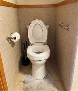 Amramp of Eastern Tennessee recently traveled to Marion, VA and installed this bathroom grab bar at a customers residence.