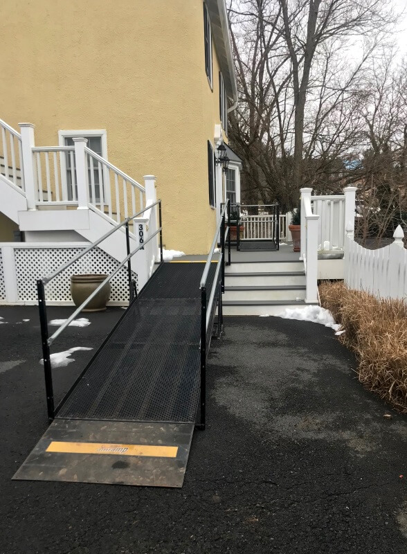 This client in Middleburg, VA needed a quick and temporary solution installed within a day to be able to safely leave the house for doctor's appointments.